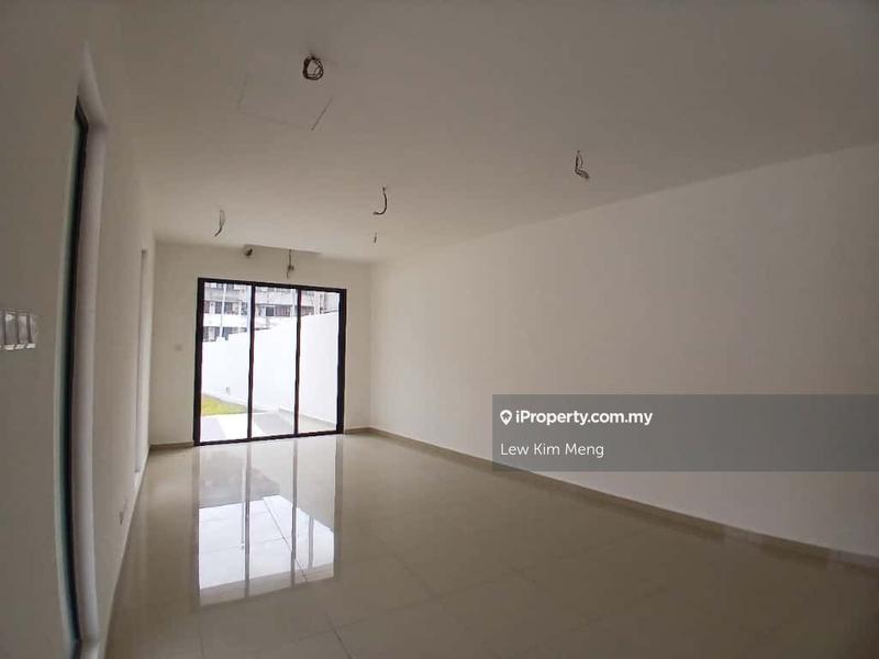 2-storey Terraced House for Sale in Taman Naga Emas, Salak South by Lew Kim Meng - iProperty.com.my