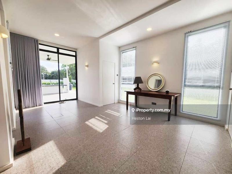 Banglo untuk Dijual di Leisure Farm, Gelang Patah oleh Heston Lai - iProperty.com.my