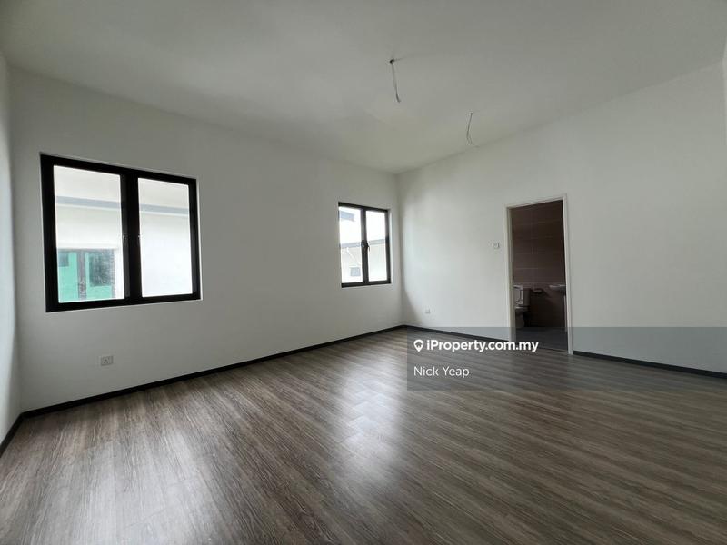 Rumah Berkembar untuk Dijual di Taman Villa Perdana, Kajang oleh Nick Yeap - iProperty.com.my