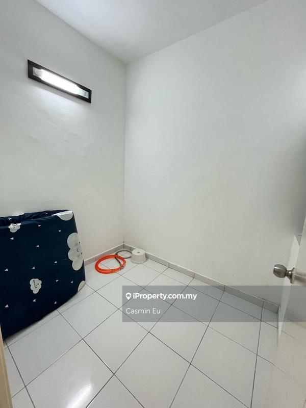 Service Residence for Sale in Jentayu Residensi @ Tampoi by Casmin Eu - iProperty.com.my