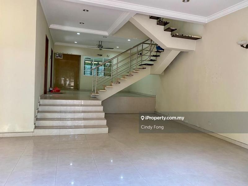Rumah Berkembar untuk Dijual di Kelana Jaya, Petaling Jaya oleh Cindy Fong - iProperty.com.my