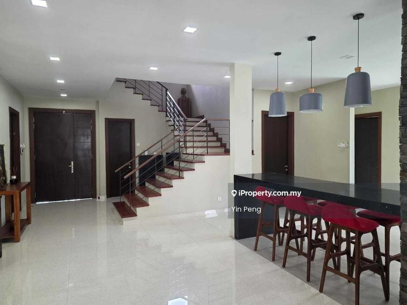 Bungalow House for Sale in Taman Tun Dr Ismail, Kuala Lumpur by Yin Peng - Entrance - iProperty.com.my