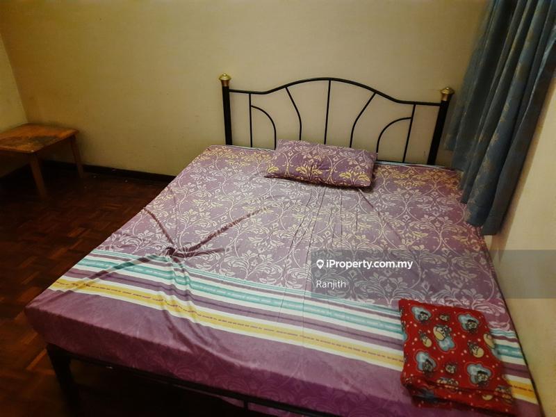 Condominium for Sale in Palm Court Condominium by Ranjith - iProperty.com.my