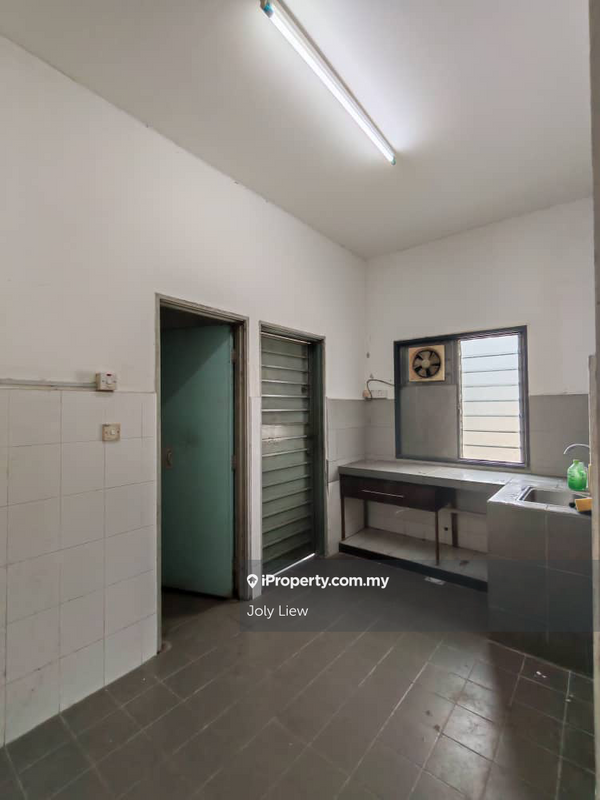 Semi-Detached House for Sale in Taman Selayang Mutiara, Selayang by Joly Liew - iProperty.com.my