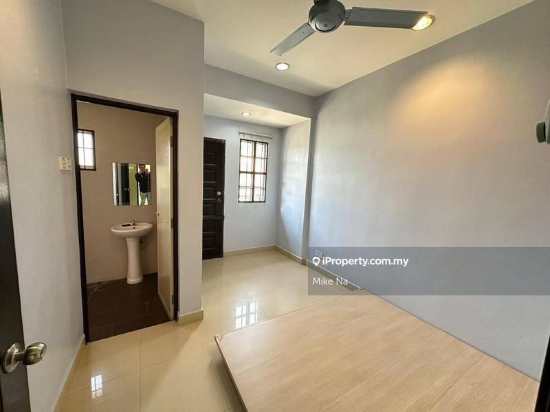 Rumah Teres 2-Tingkat untuk Dijual di Taman Bukit Mewah, Kajang oleh Mike Na - iProperty.com.my