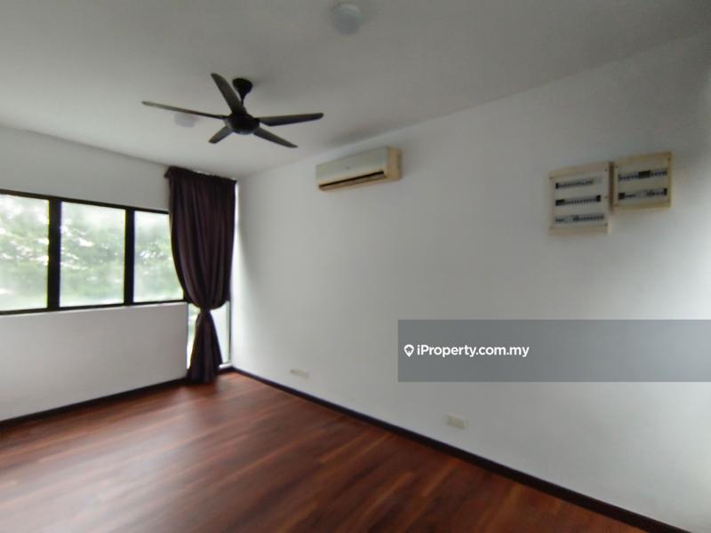 Bungalow House for Sale in Taman Overseas Union (Taman Oug), Jalan Klang Lama (Old Klang Road) by BoBo Lee - iProperty.com.my