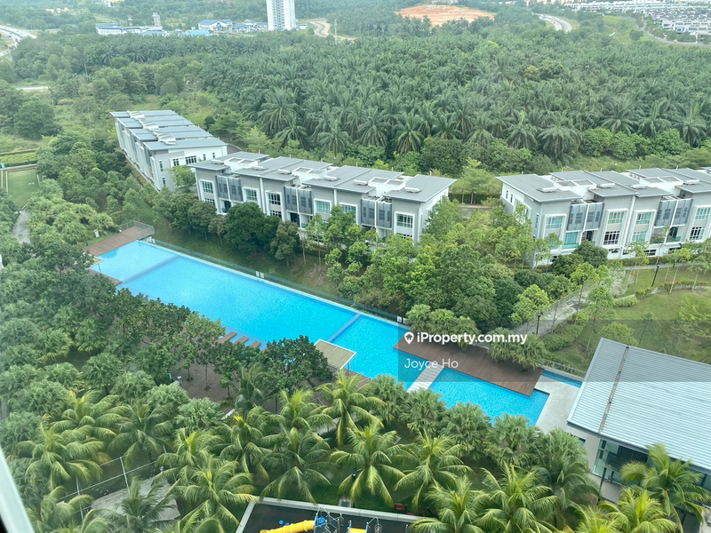 For Sale - D'Suites, Horizon Hills