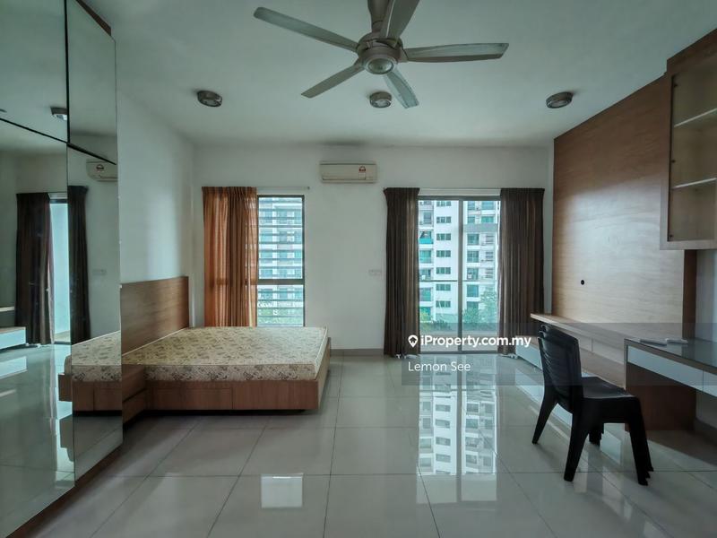 For Rent - Cybersquare