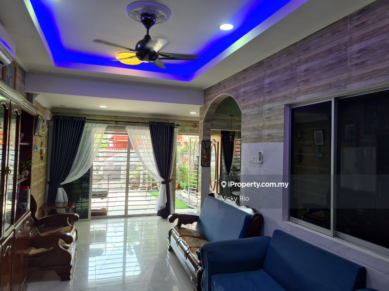 Rumah Berangkai 1 Tingkat untuk Dijual di Taman Sri Pandyan, Puchong oleh Vicky Rio - iProperty.com.my