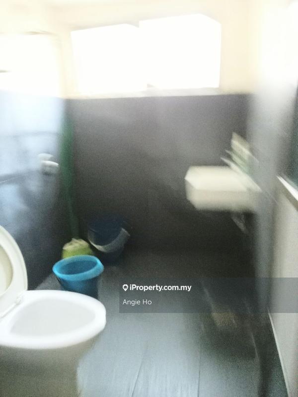 Condominium for Sale in Putra Court by Angie Ho - iProperty.com.my