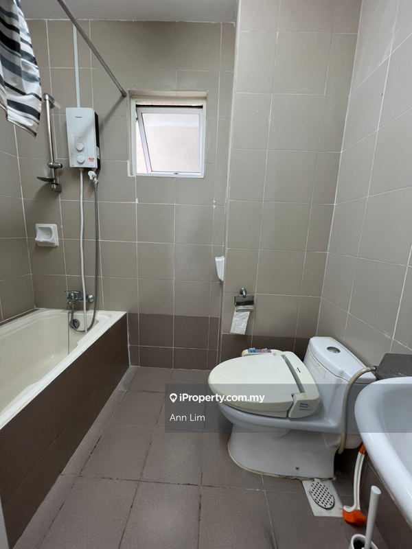 Service Residence for Sale in Waldorf Tower by Ann Lim - iProperty.com.my