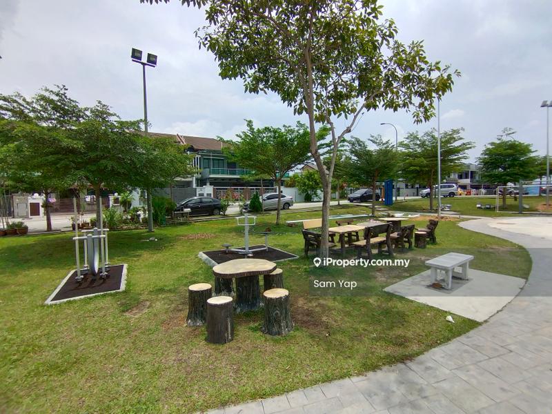 Townhouse for Rent in Bandar Damai Perdana, Cheras by Sam Yap - Exterior - iProperty.com.my