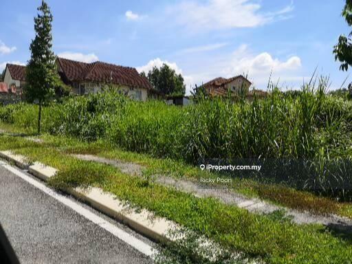 Bungalow Land for Sale in Bayu Lakehomes, Mantin by Ricky Poon - iProperty.com.my