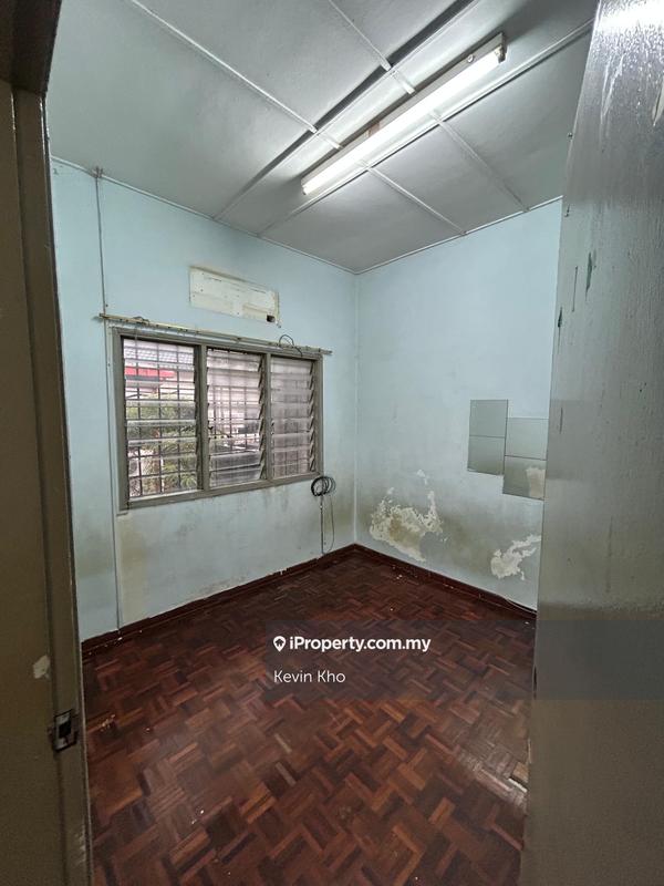 2-storey Terraced House for Sale in Usj 6, Subang Jaya by Kevin Kho - iProperty.com.my