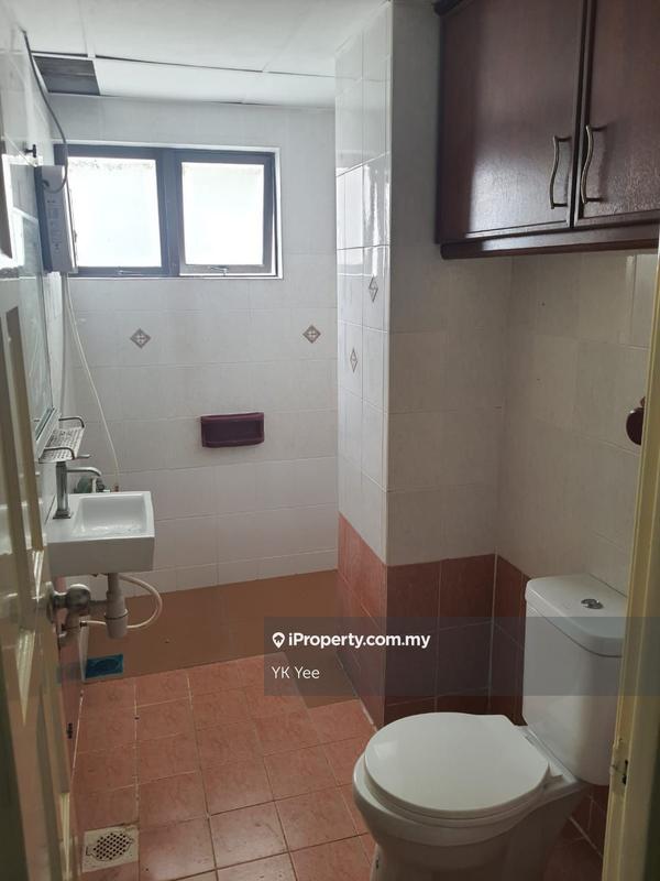 Condominium for Rent in Vista Komanwel A by YK Yee - iProperty.com.my