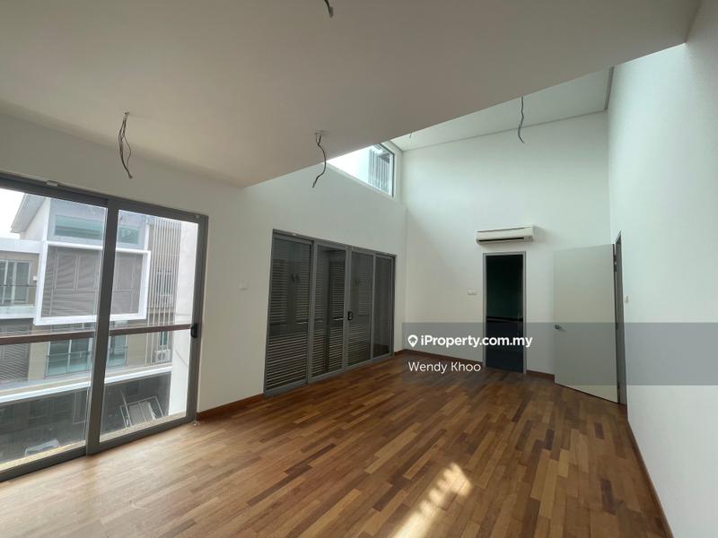 Rumah Teres 3-Tingkat untuk Dijual di Bandar Putra Permai, Seri Kembangan oleh Lawrence Khoo - iProperty.com.my