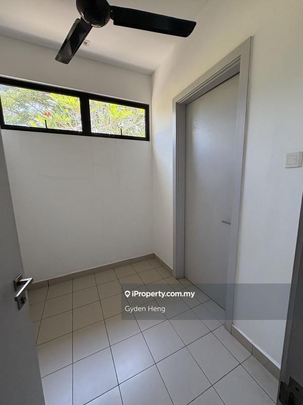 Bungalow House for Sale in Leisure Farm, Gelang Patah by Gyden Heng - iProperty.com.my