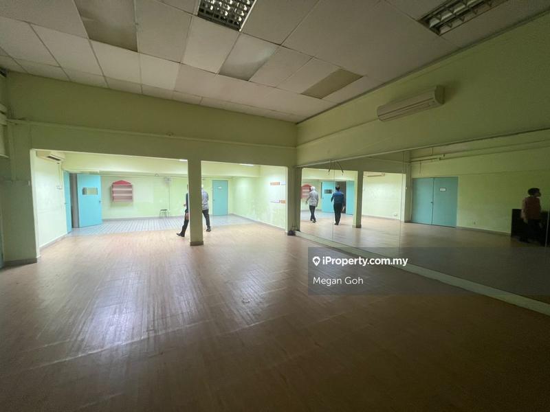 Banglo Komersial untuk Dijual di Petaling Jaya, Selangor oleh Megan Goh - iProperty.com.my