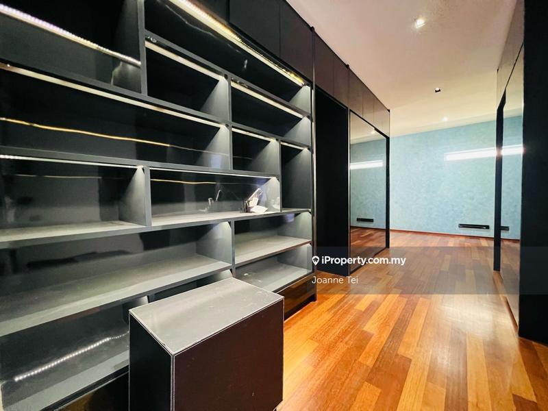 Bungalow House for Sale in Lakefront Villa, Cyberjaya by Joanne Tei - iProperty.com.my