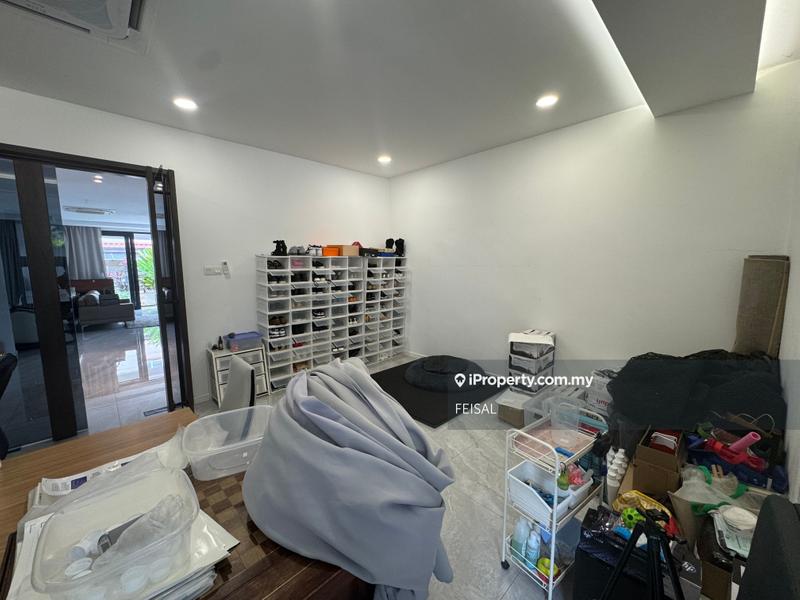 Banglo untuk Dijual di Selangor Polo Residency, Kota Damansara oleh Feisal - For Sale Bungalow Polo Residency Kota Damansara - iProperty.com.my