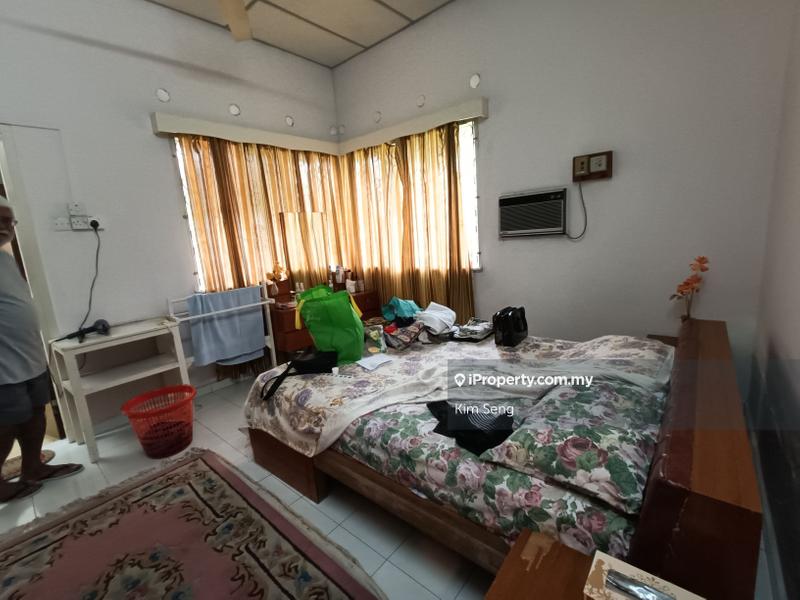 Bungalow House for Sale in Sunrise Park 11000 sqft, Kluang by Kim Seng - iProperty.com.my