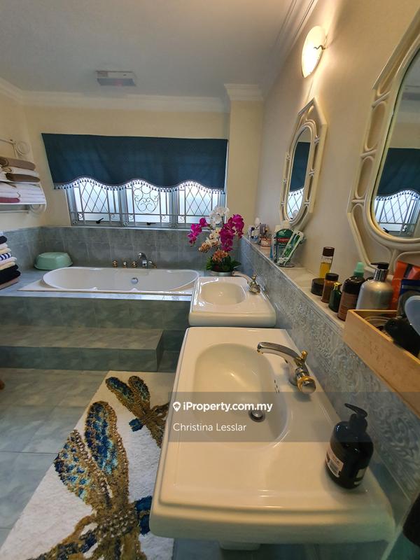 Bungalow House untuk Dijual di Taman Melawati, Ulu Kelang oleh Christina Lesslar - iProperty.com.my