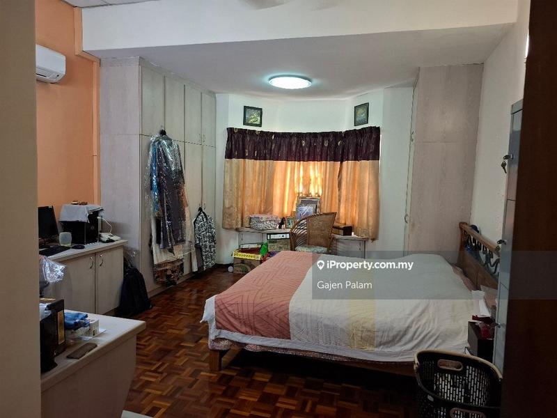 Bungalow House untuk Dijual di Seksyen 11, Petaling Jaya oleh Gajen Palam - iProperty.com.my