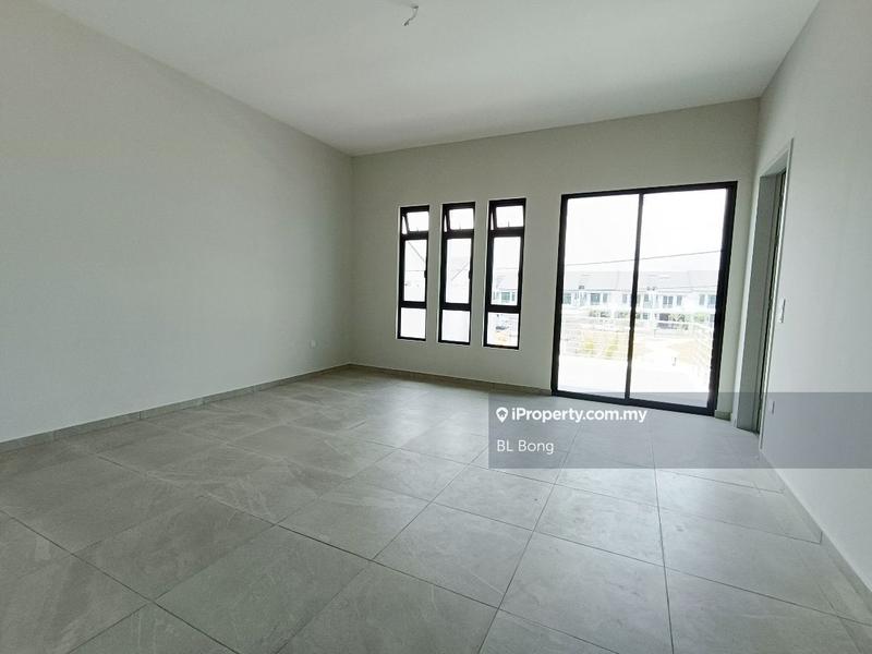 2-storey Terraced House for Sale in Taman Molek Residence, Ayer Molek by BL Bong - iProperty.com.my