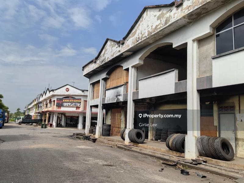 Shop-Office for Sale in Bandar Amanjaya, Sungai Lalang by Girlie Lee - iProperty.com.my