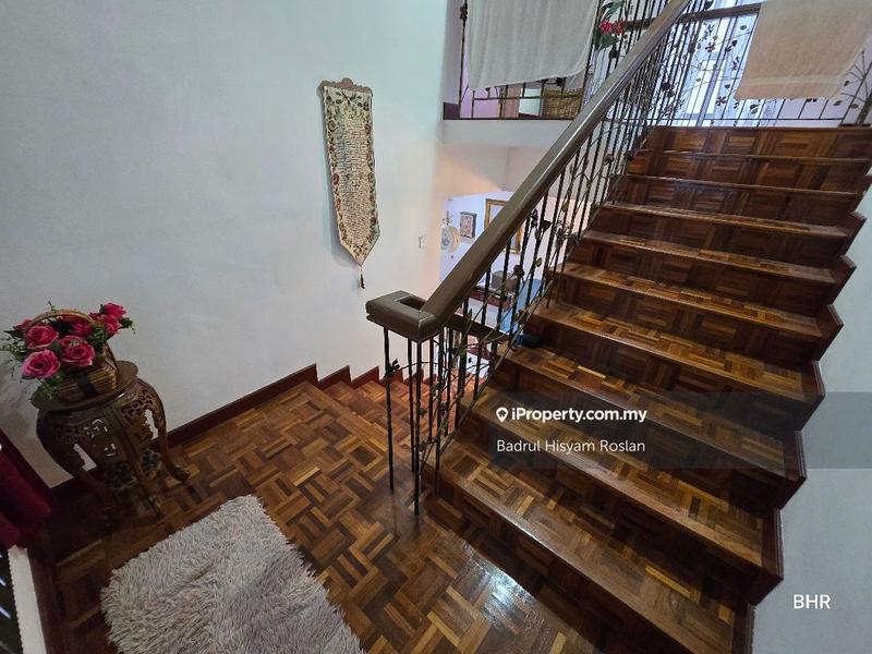 Banglo untuk Dijual di Bandar Seri Putra, Bangi oleh Badrul Hisyam Roslan - iProperty.com.my