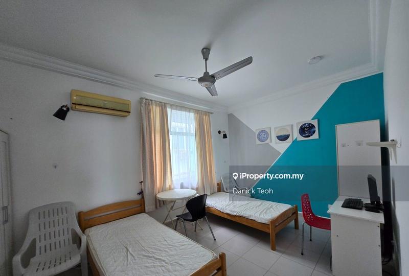 3-storey Terraced House for Sale in Batu Feringghi, Penang by Danick Teoh - iProperty.com.my