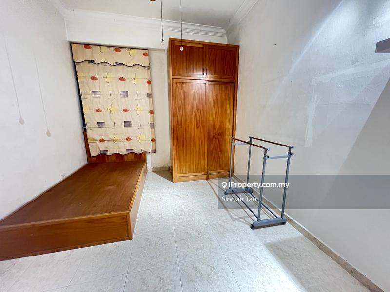 Condominium for Sale in Cheng Heights by Geoffery Wee - iProperty.com.my