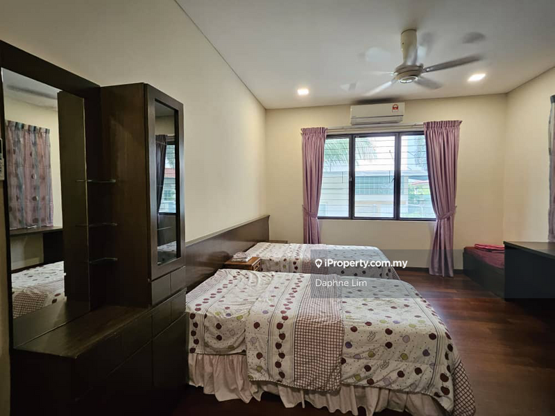 Bungalow House for Sale in Bukit Jalil Golf, Bukit Jalil by Daphne Lim - iProperty.com.my
