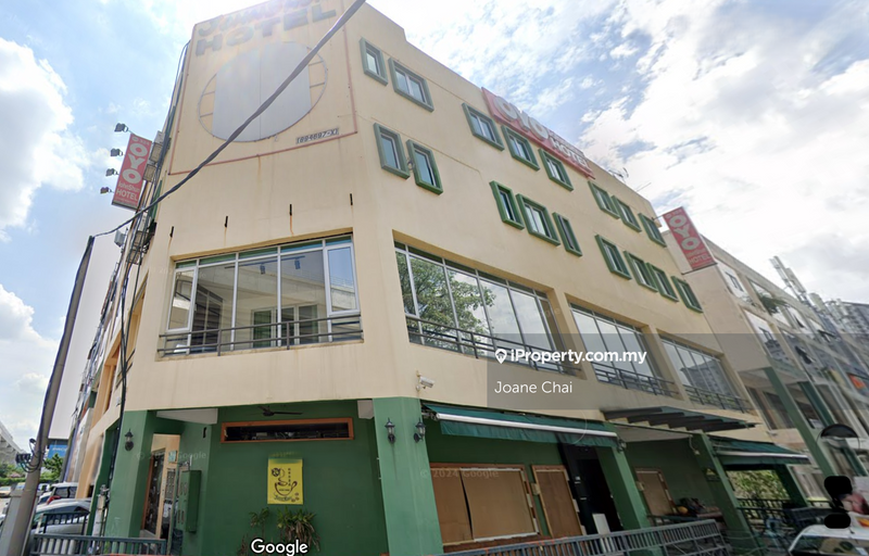 For Rent - Kayu Ara Business Park, Corner