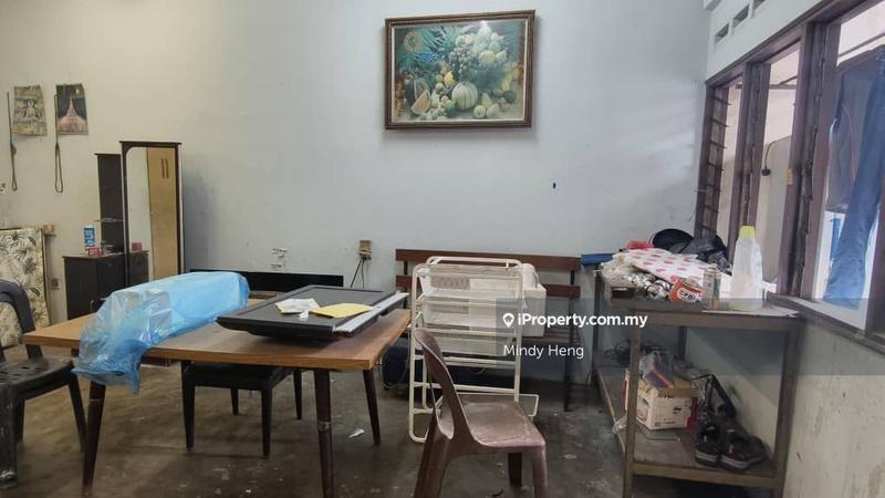 Kedai untuk Dijual di Taman Johor Jaya, Johor Bahru oleh Mindy Heng - iProperty.com.my
