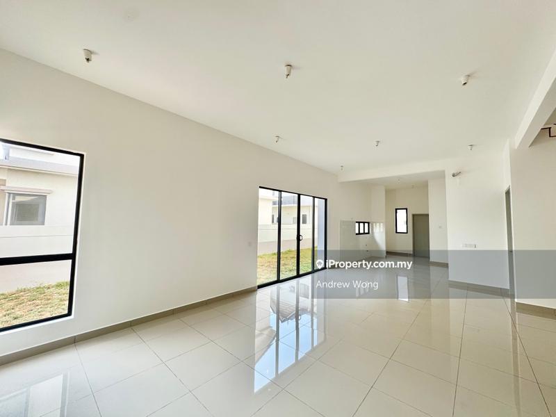 Rumah Berkembar untuk Dijual di Sejati Lakeside 2 @ Cyberjaya, Cyberjaya oleh Andrew Wong - iProperty.com.my