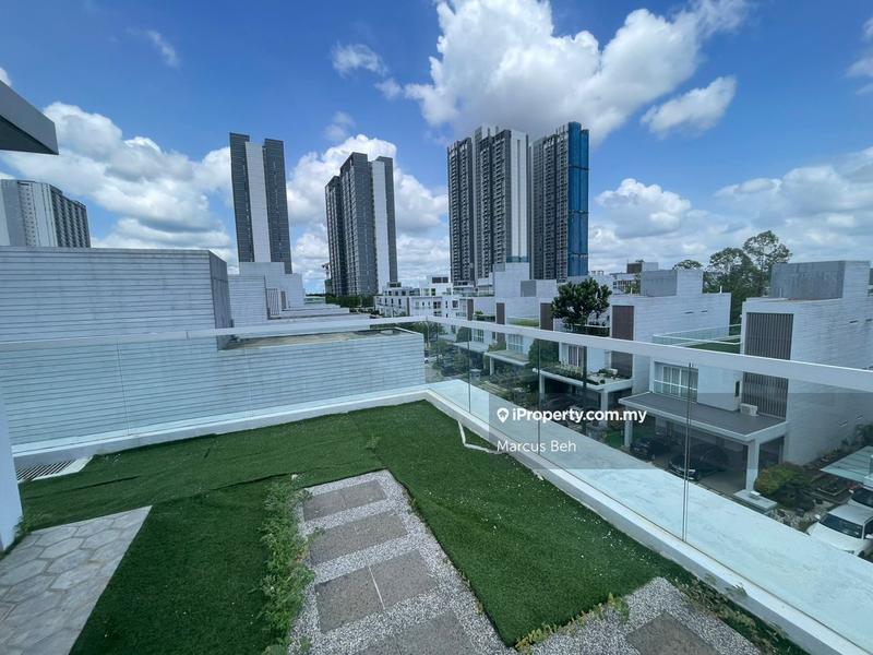 Bungalow House for Sale in Lakefront Villa, Cyberjaya by Marcus Beh - iProperty.com.my