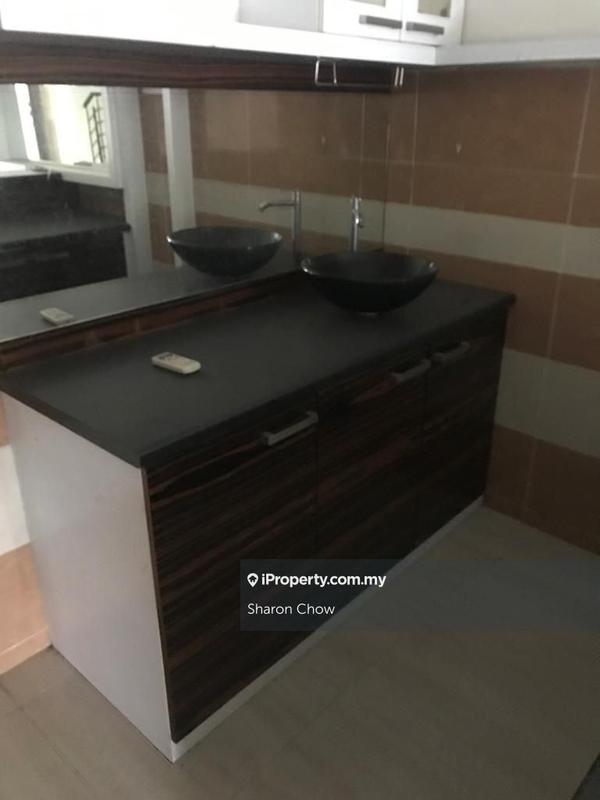 Rumah Berkembar untuk Dijual di Taman Tasik Prima, Puchong oleh Sharon Chow - iProperty.com.my