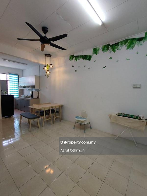 Rumah Teres 1-Tingkat untuk Dijual di Taman Intan Duyung, Port Dickson oleh Azrul Othman - Dining Room - iProperty.com.my