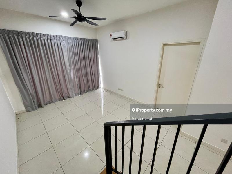 Rumah Berkembar untuk Dijual di Twin Palms, Bukit Palma, Kajang, Bandar Sungai Long oleh Vincent Tai - iProperty.com.my