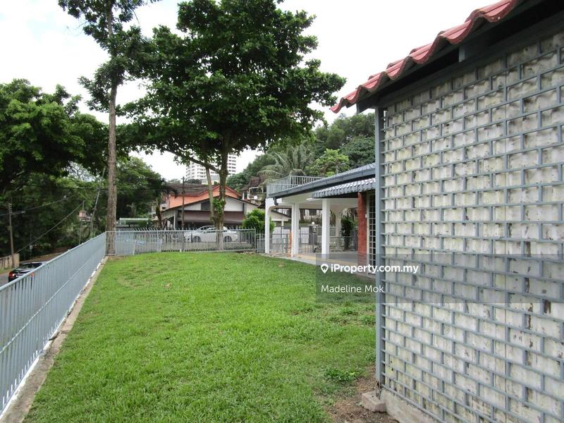 Banglo untuk Dijual di Taman Desa, Kuala Lumpur oleh Madeline Mok - Side Land - iProperty.com.my