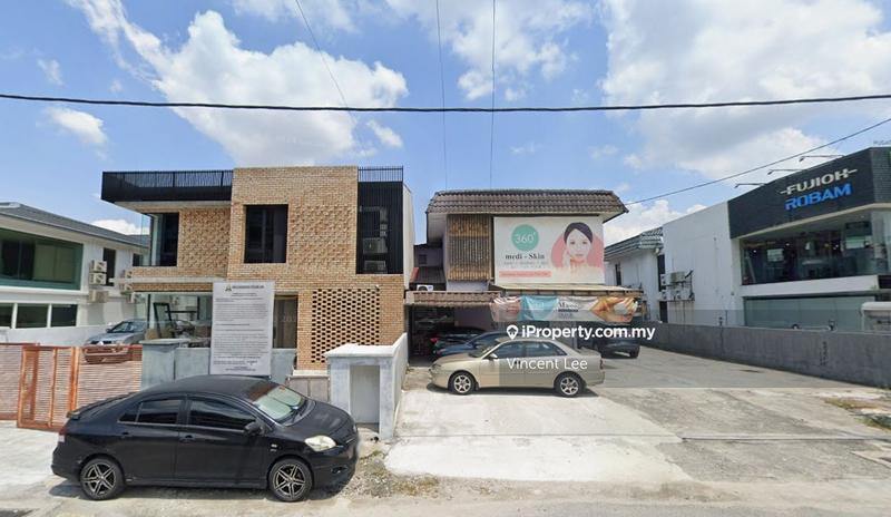 For Sale - PJ Uptown Commercial Semi-D