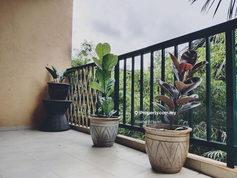 Service Residence for Sale in Gold Coast Morib Resort by Abang Ikhwan - iProperty.com.my