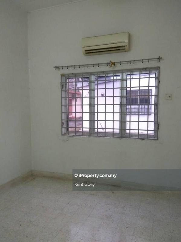 1.5-storey Terraced House for Sale in Taman Sri Melati, Selayang by Kent Goey - iProperty.com.my