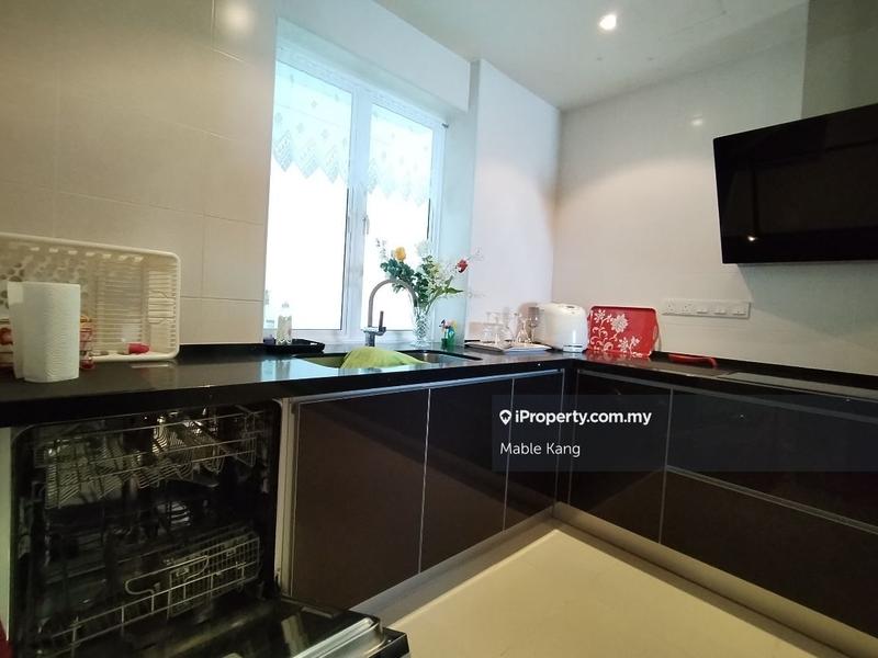 Condominium for Sale in Bayu Ferringhi Condominiums by Mable Kang - iProperty.com.my
