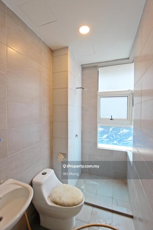 Service Residence for Sale in D'carlton (Residensi Seri Mega) by Wil Mong - iProperty.com.my