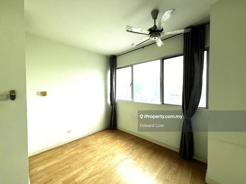 For Sale - Solaris Dutamas