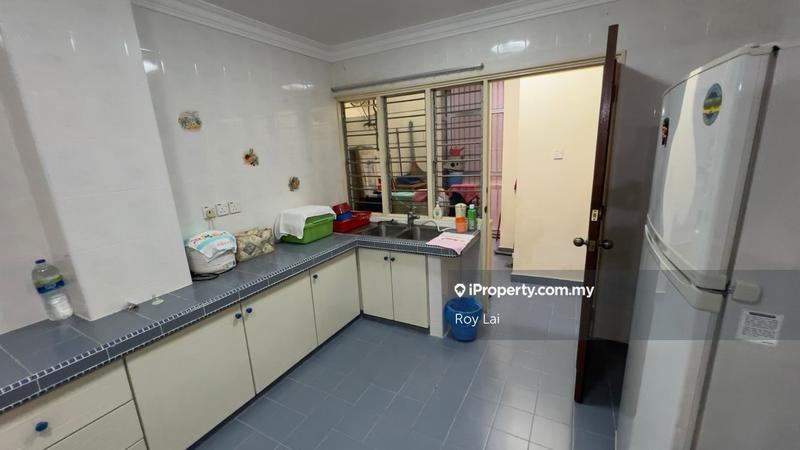 Pangsapuri untuk Dijual di Kayangan Apartment oleh Roy Lai - iProperty.com.my