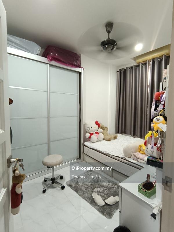 Condominium for Sale in Indah Bay Condominium by Terence Lim S.A - iProperty.com.my