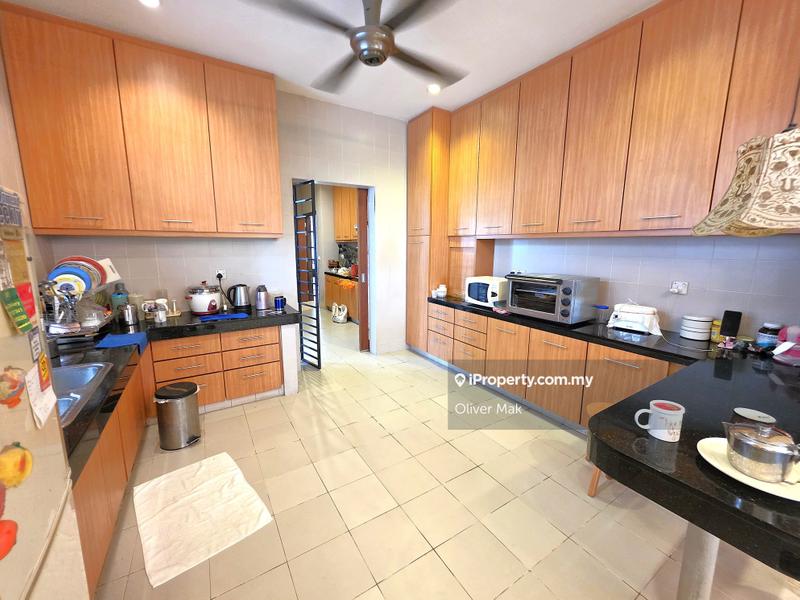 Bungalow House for Sale in Bukit Jalil Golf, Bukit Jalil by Oliver Mak - iProperty.com.my